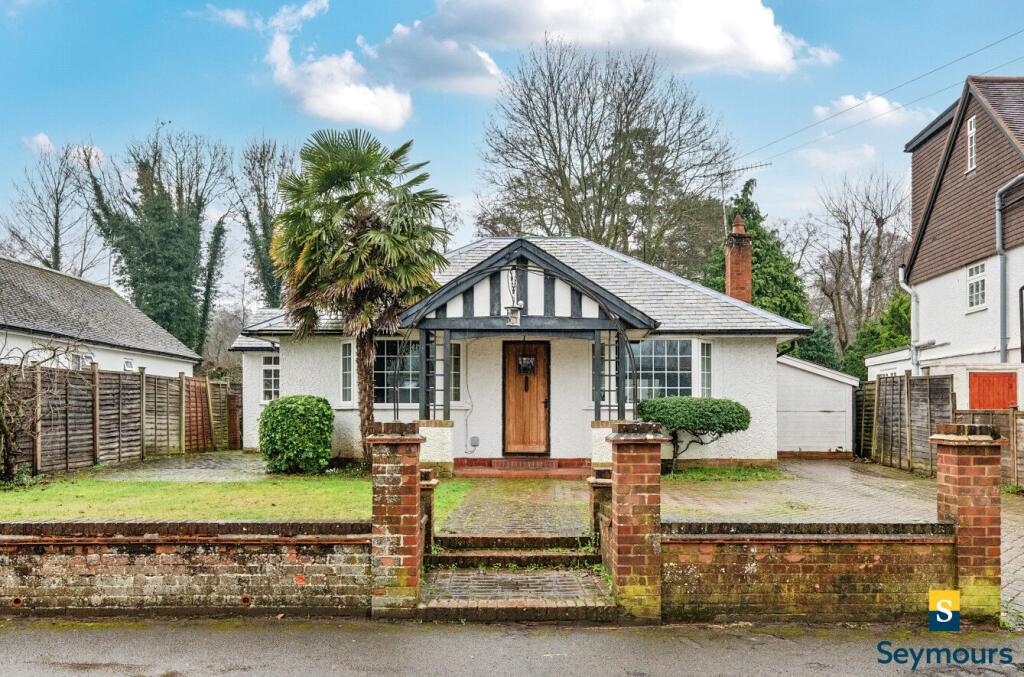 Dorking Road, Chilworth, Guildford, Surrey, GU4 photo 4