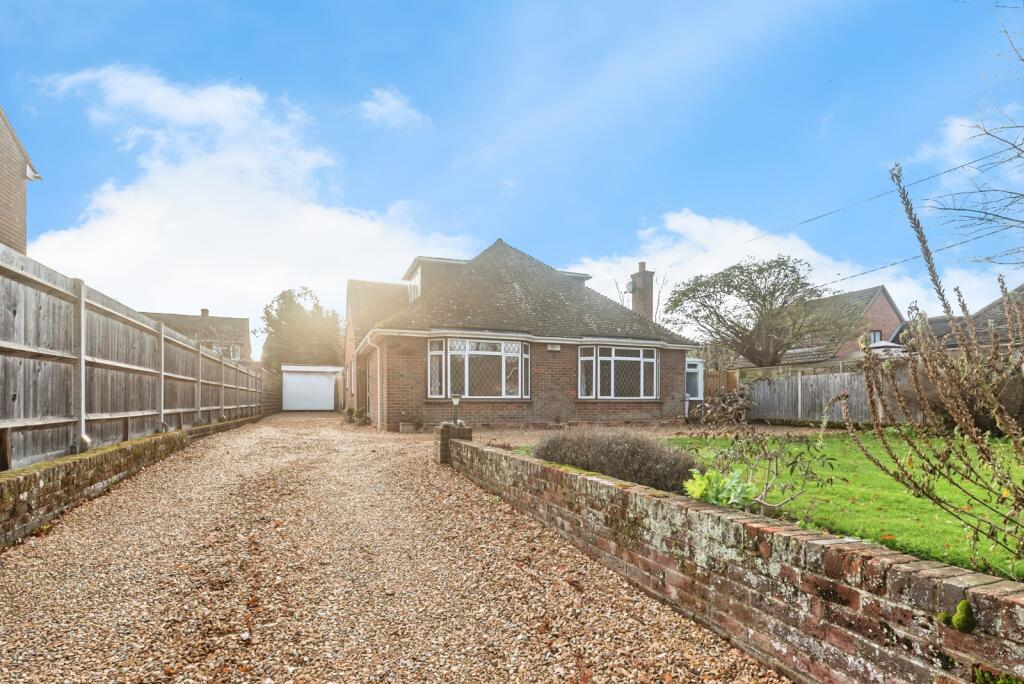 Main image of property: The Street, TADLEY, Hampshire, RG26