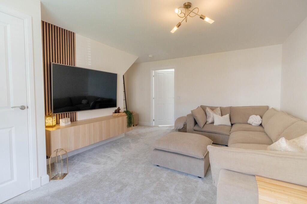 House in Motherwell, North Lanarkshire - View 3