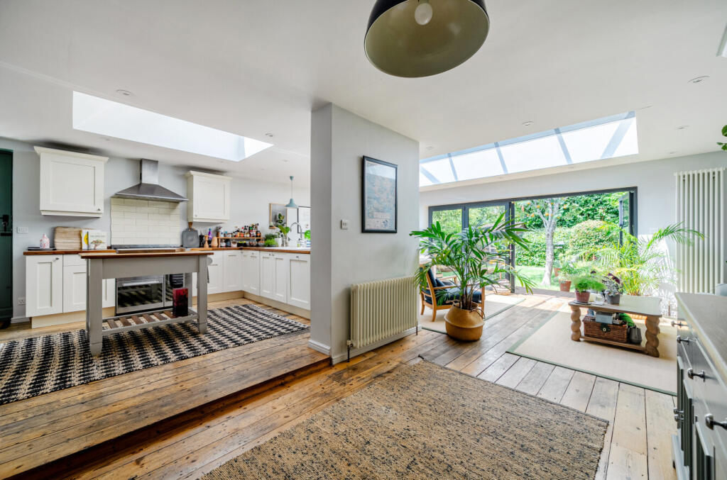 Palmers Lane, Burghfield Common, Reading, Berkshire, RG7 - View 2