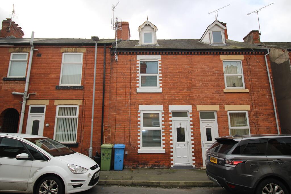 Main image of property: 17 Manvers Street, Worksop