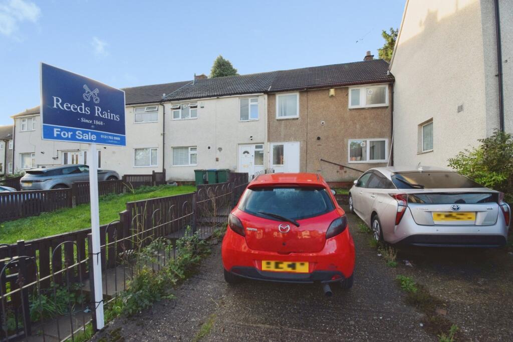 Main image of property: Whitworth Avenue, Stoke Aldermoor, Coventry, CV3