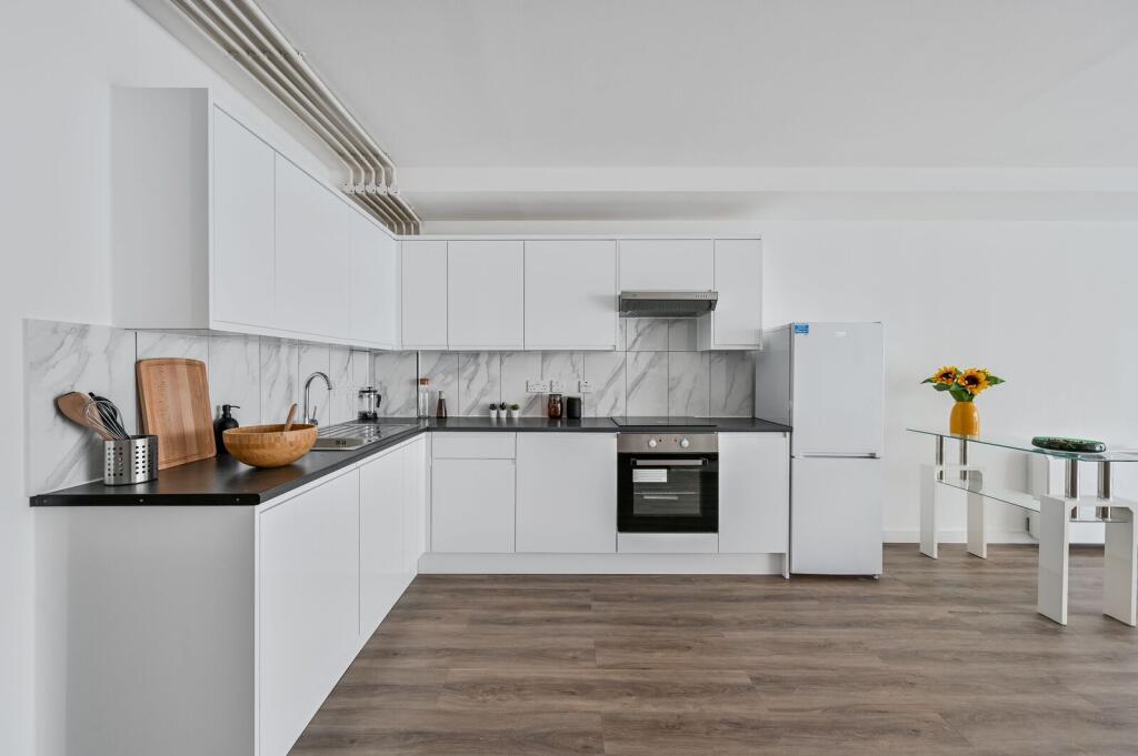 Apartment in London - View 4