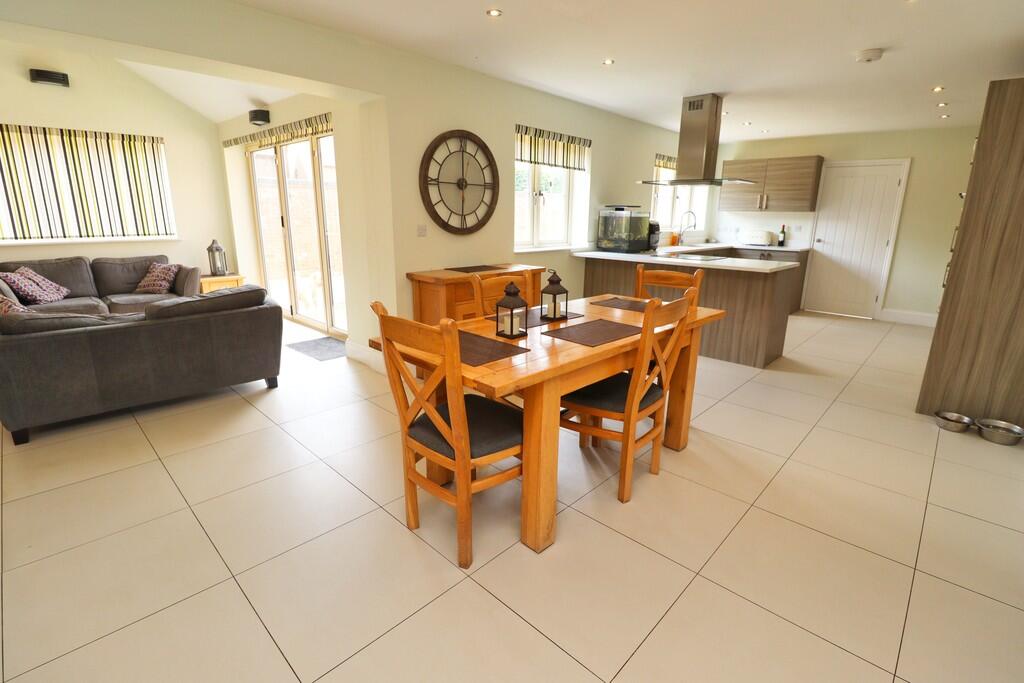 Park View Mews, Branston photo 3