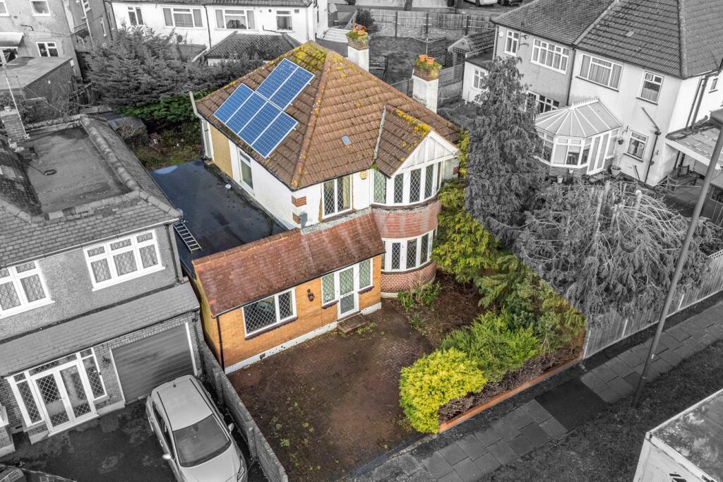 Main image of property: College Avenue, Harrow, HA3