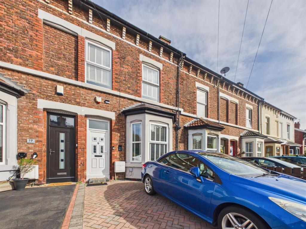 Main image of property: Longland Road