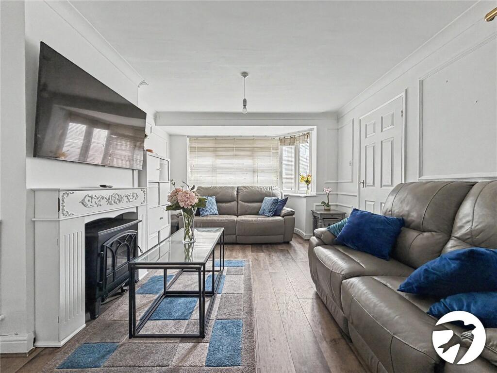House in Chatham, Upper Luton - View 2