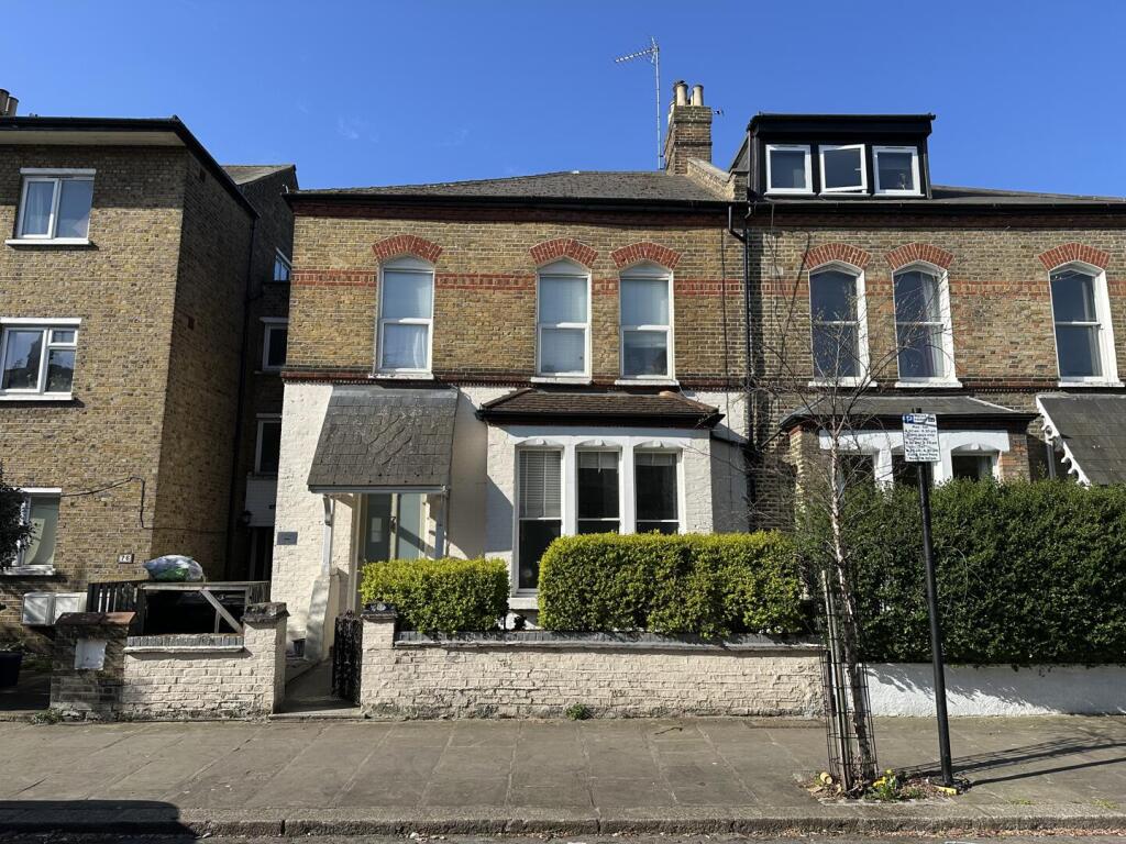 Main image of property: Finsbury Park Road, London