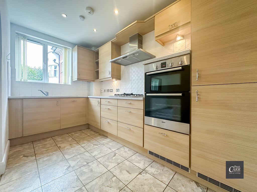 Apartment in Walsall, Hardwick - View 5