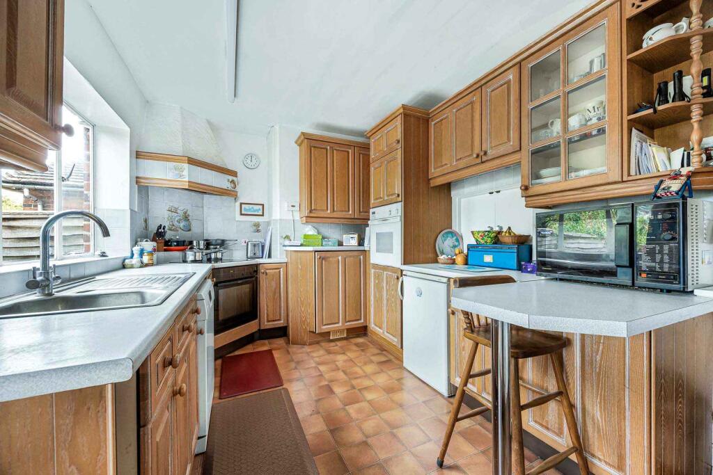 House in South Oxfordshire, Nuffield - More