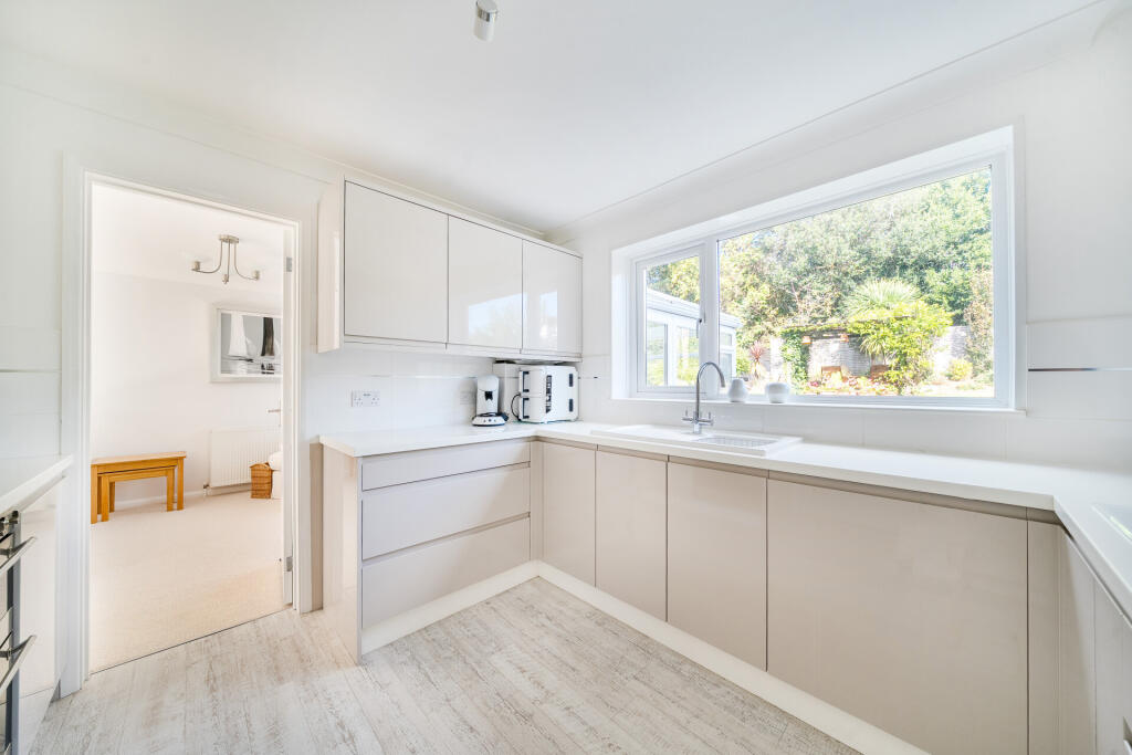 House in East Devon, Budleigh Salterton - View 3