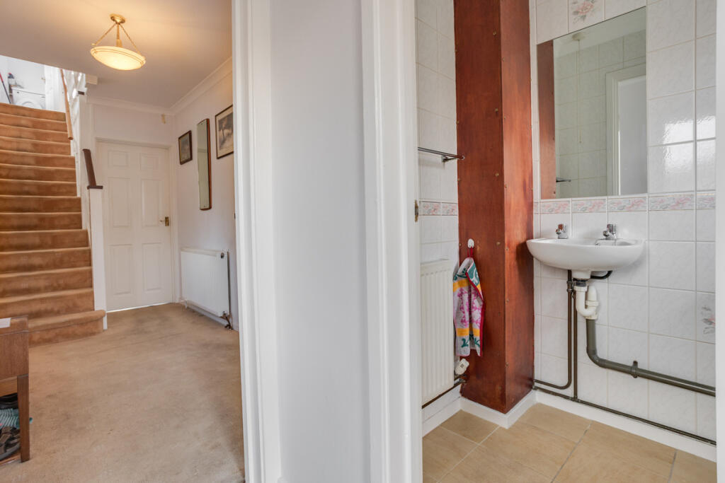 House in Mid Sussex, Worth - View 4