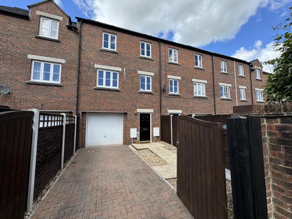 Main image of property: Geoffrey Farrant Walk