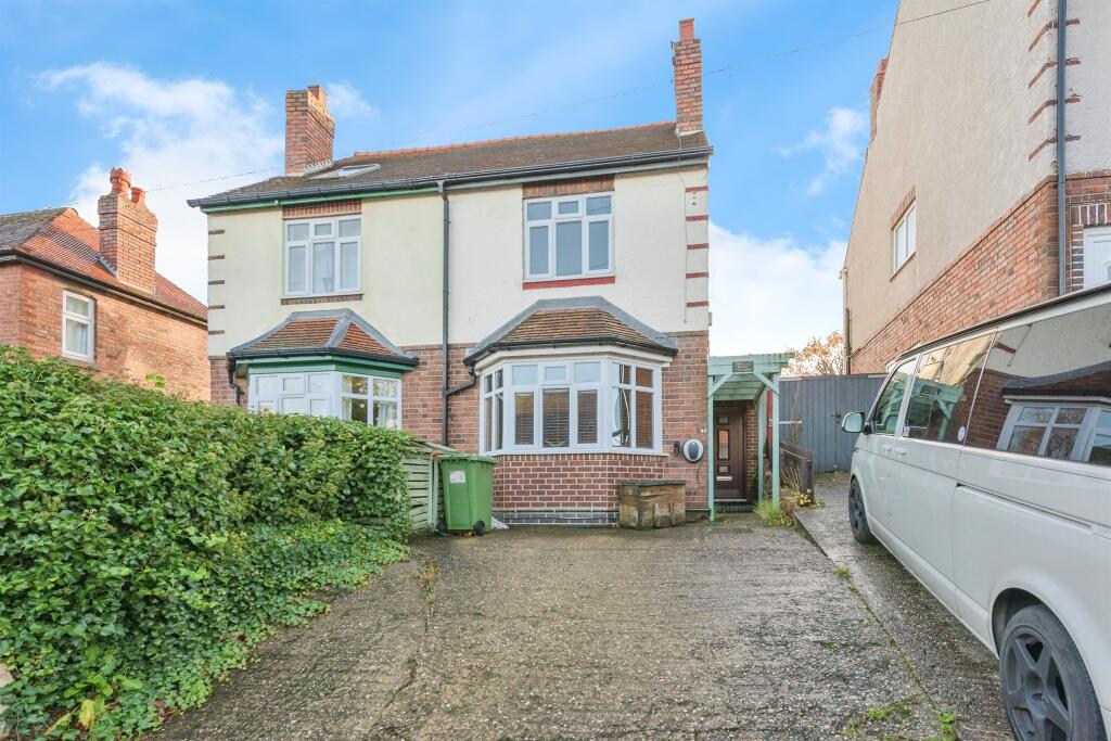 Main image of property: Fairfields Hill, Polesworth, Tamworth