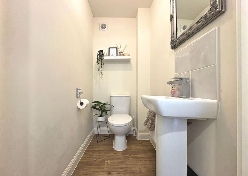 House in Charfield, Charfield Gardens - More