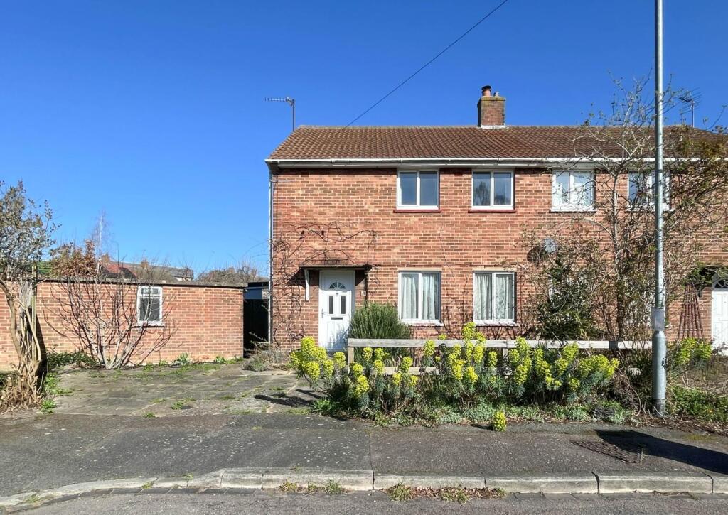 Main image of property: Stanesfield Close, Cambridge