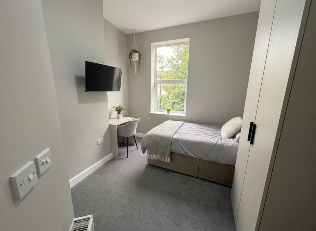 House in Newcastle upon Tyne - View 4