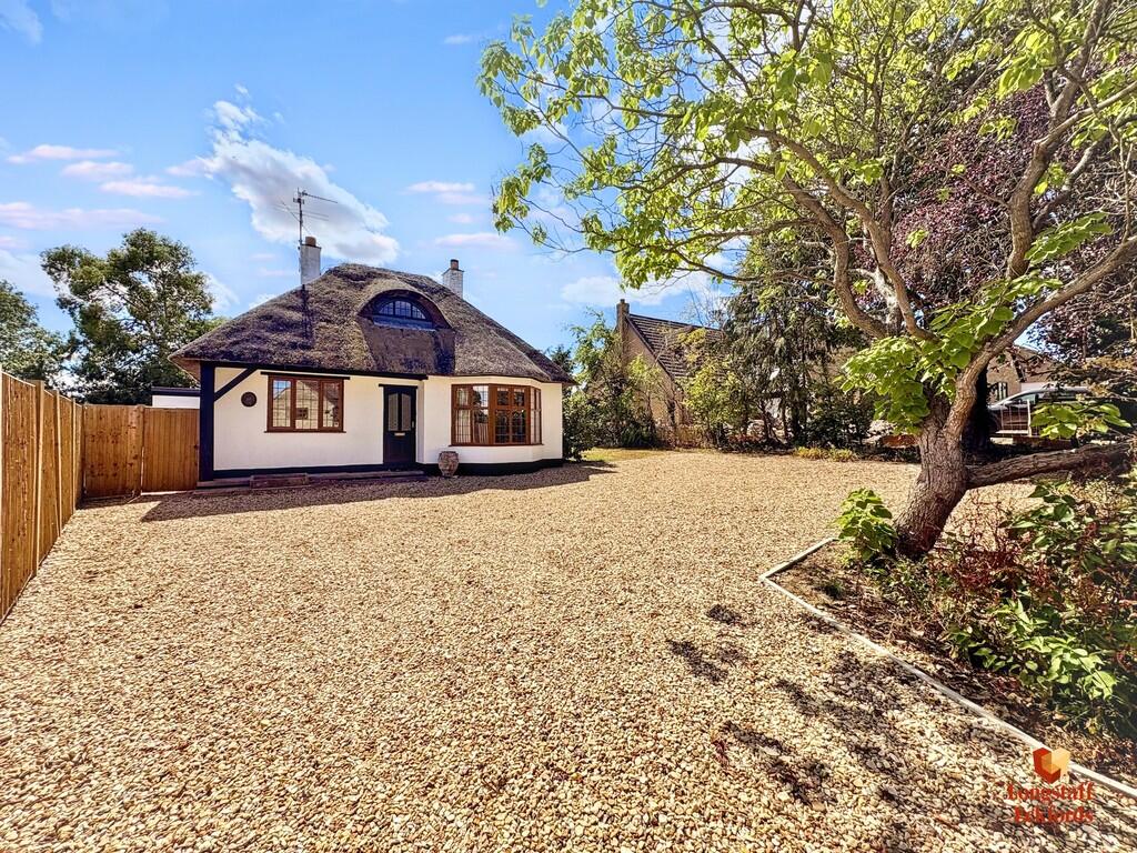 Main image of property: 'Pinebeck', 27 Swallow Hill, Bourne