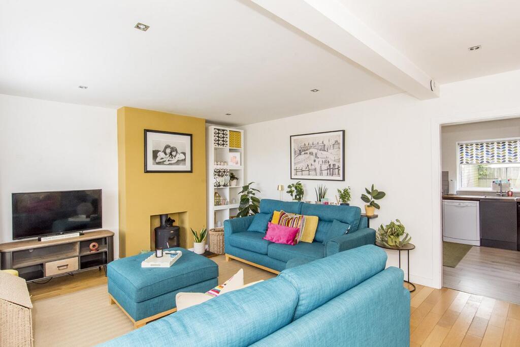 House in Leicester - More
