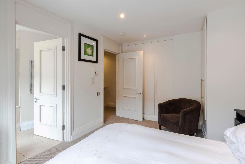 House in London - More