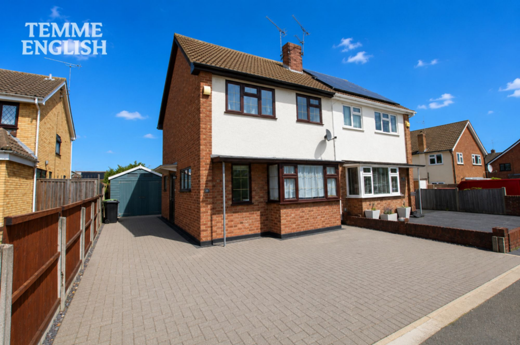 Main image of property: Victoria Road, Laindon, SS15