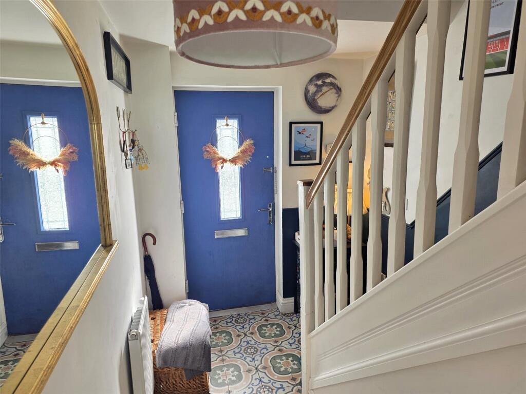 House in Stoke-on-Trent - More