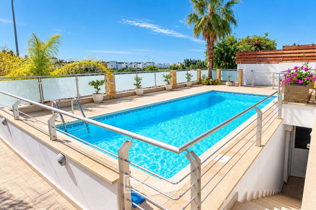 Main image of property: Paphos, Geroskipou