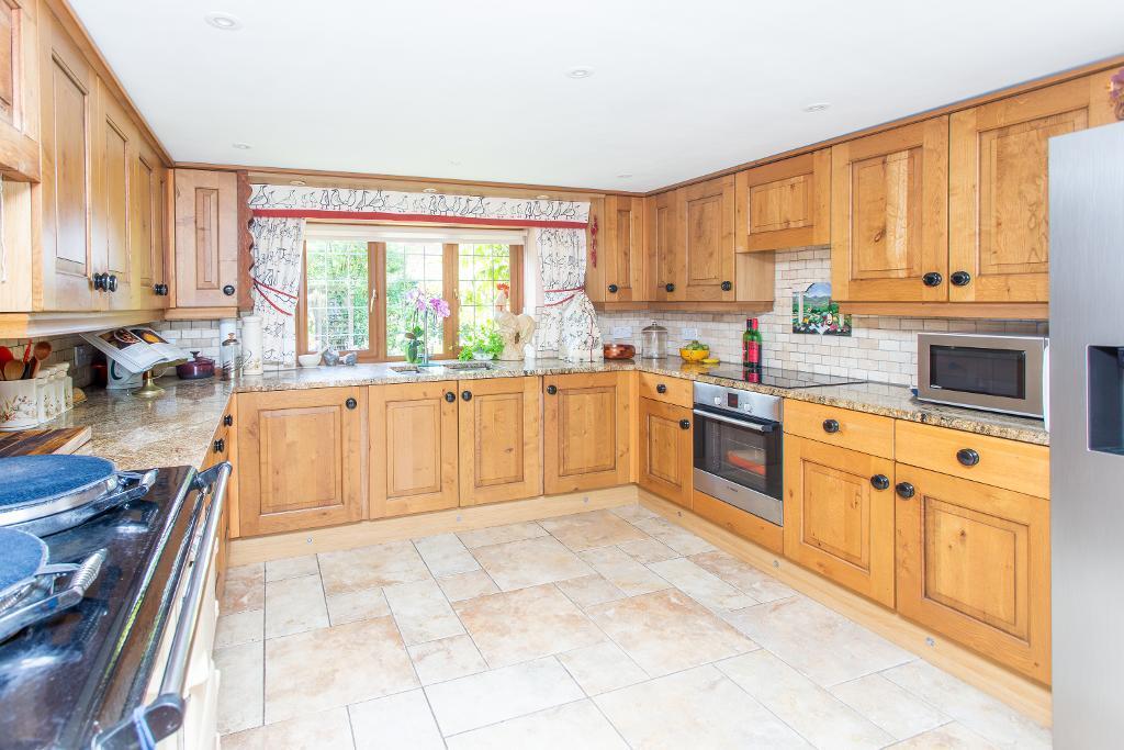 House in Tonbridge - More