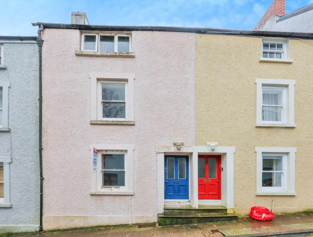 Main image of property: 11 Gloucester Terrace, Haverfordwest, Dyfed, SA61 2JJ