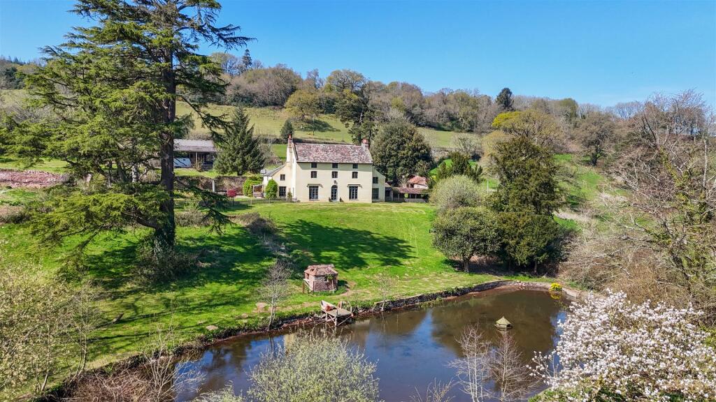 Main image of property: Aisholt, Bridgwater