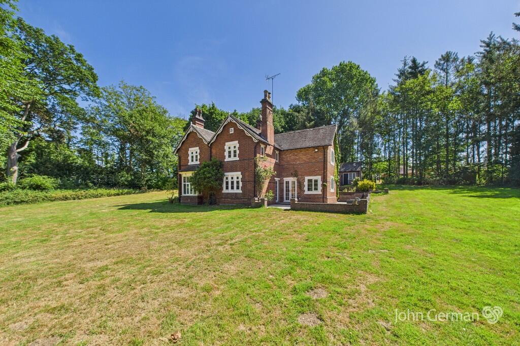 Lawn Bank House, Wychnor, Burton-on-Trent photo 4