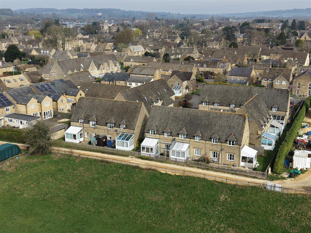 Main image of property: Broadlands Court, Bourton-On-The-Water, Cheltenham