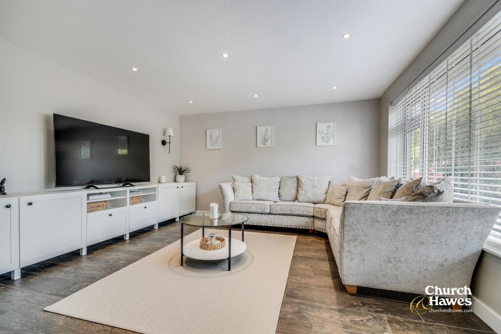 House in Maldon, Mayland - More