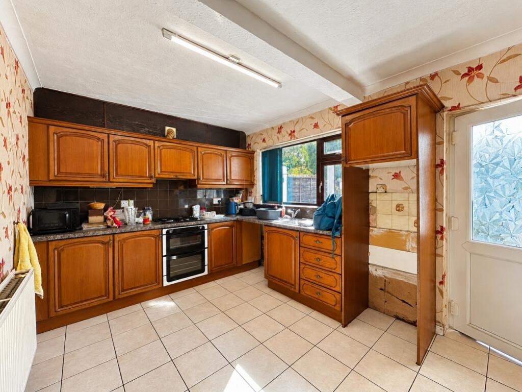 House in Wolverhampton - View 4