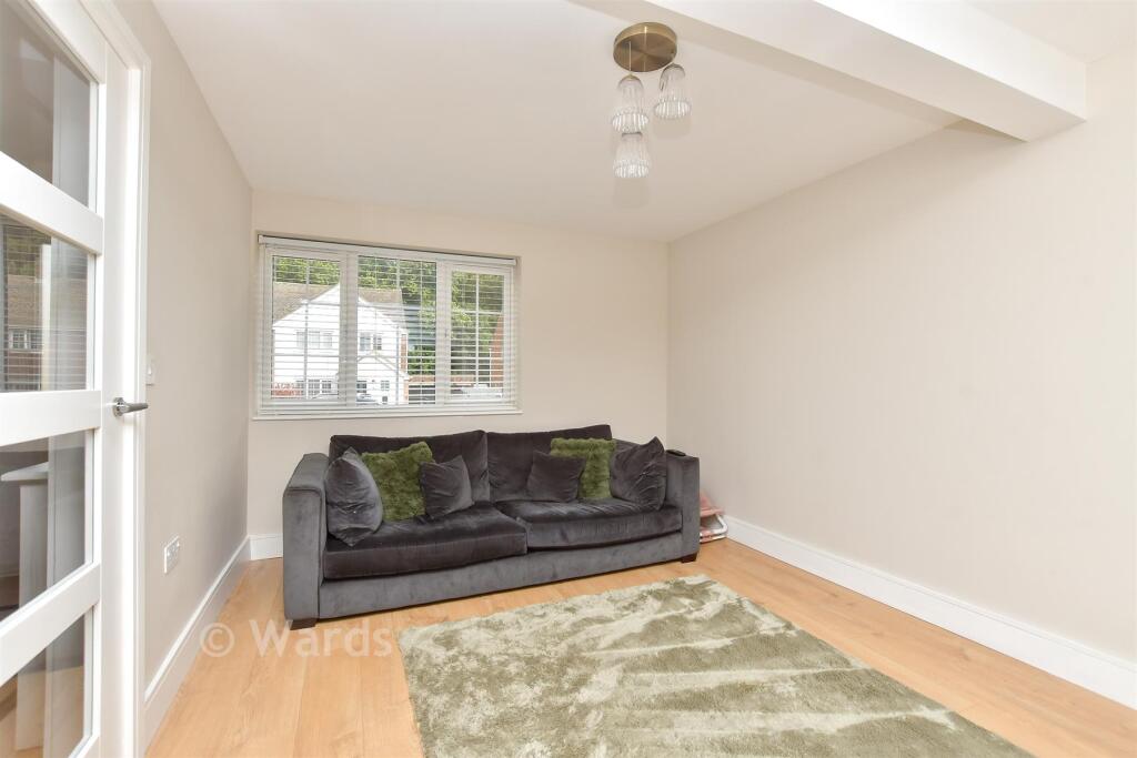 House in Rochester - View 5