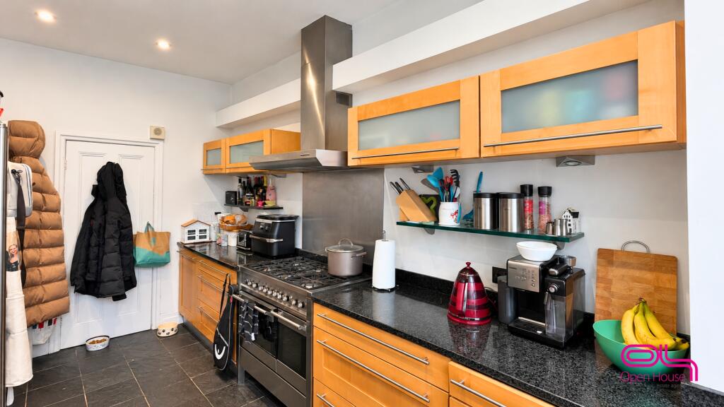 House in Bolton, Heaton - More