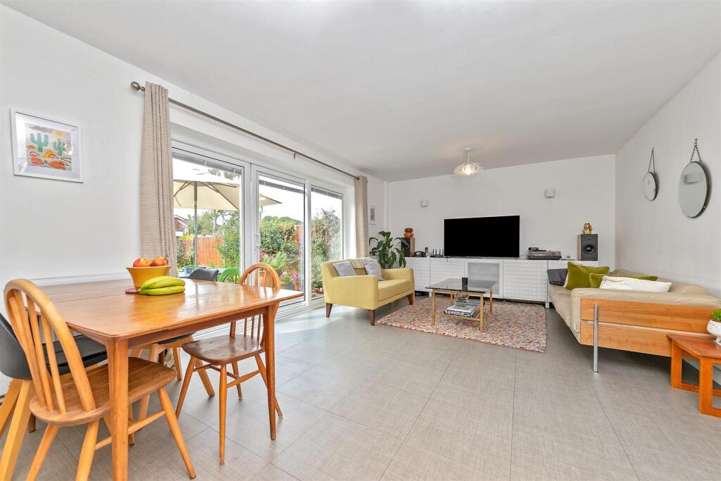 House in St Albans, Fleetville - More