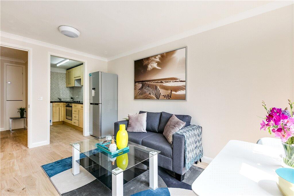 Apartment in London - View 3