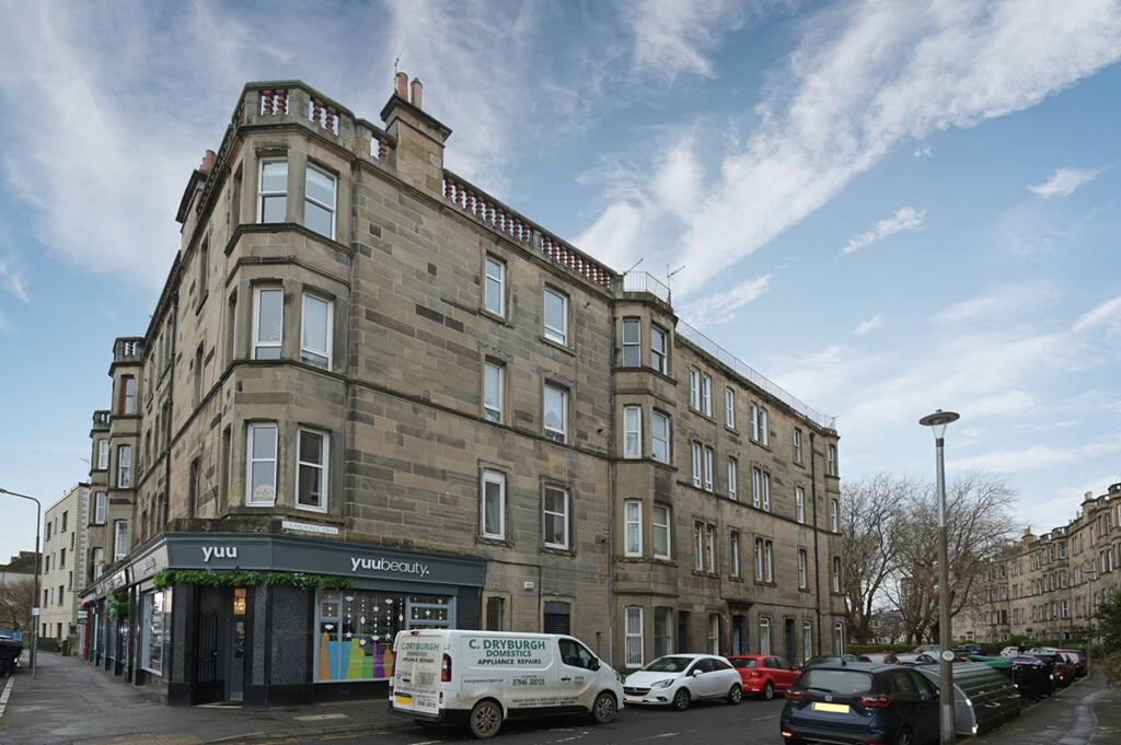 Main image of property: 3/8 Craighall Crescent, Edinburgh, EH6 4RX