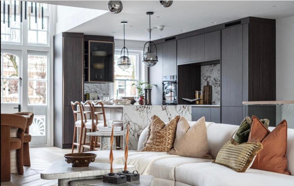 Main image of property: Chalcot Gardens, Belsize Park, London NW3