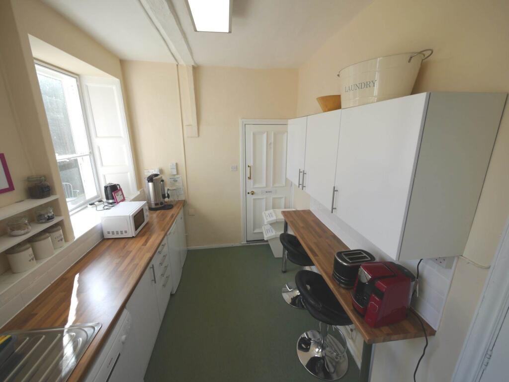 Additional image 17 of Great North Road, Hatfield