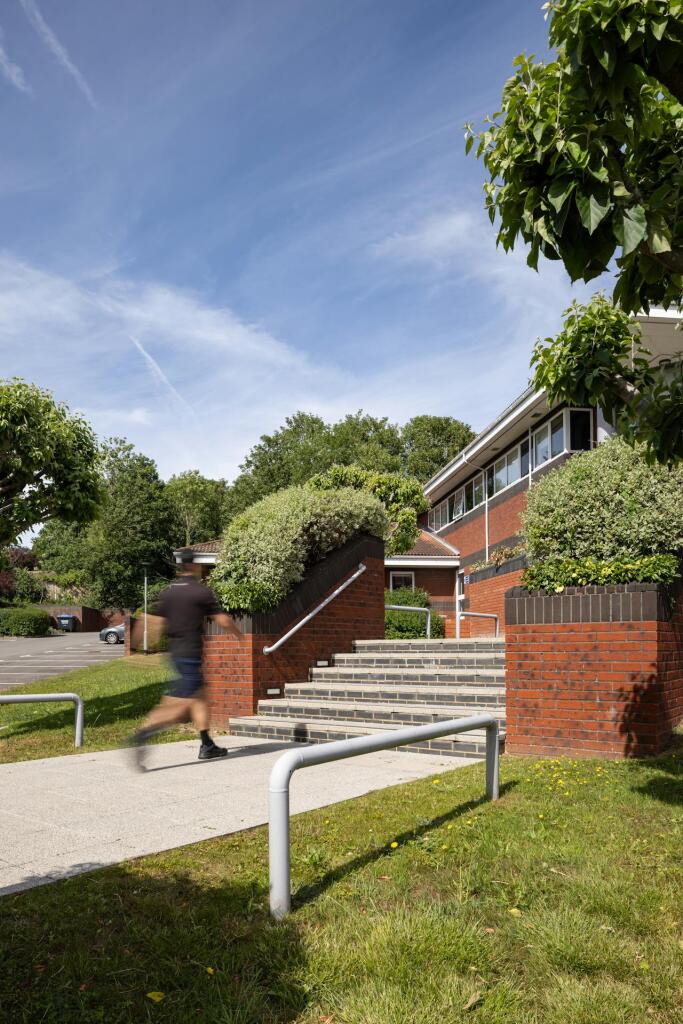 Spinnaker House First Floor External 4.jpg