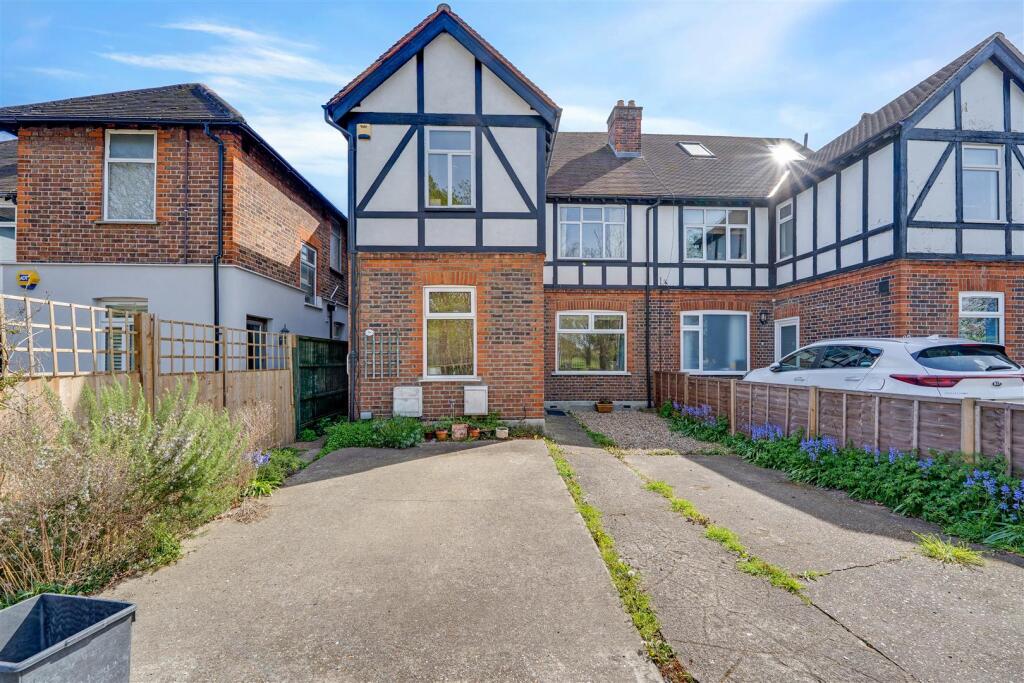 Main image of property: Wellington Road, Twickenham, TW2