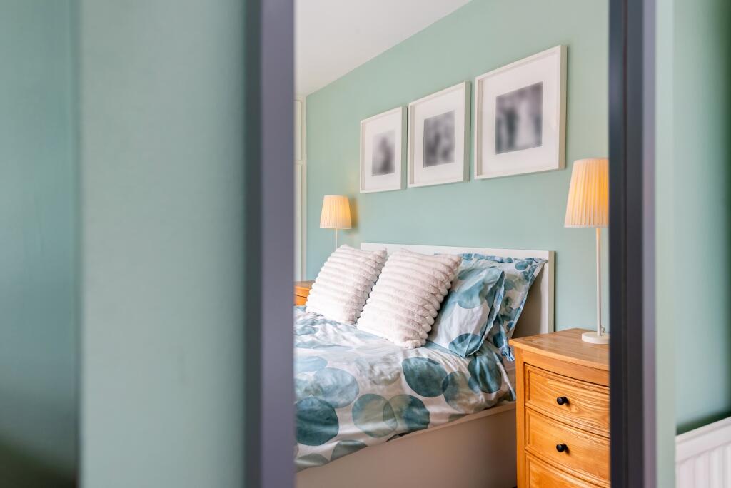 House in Southampton - View 4
