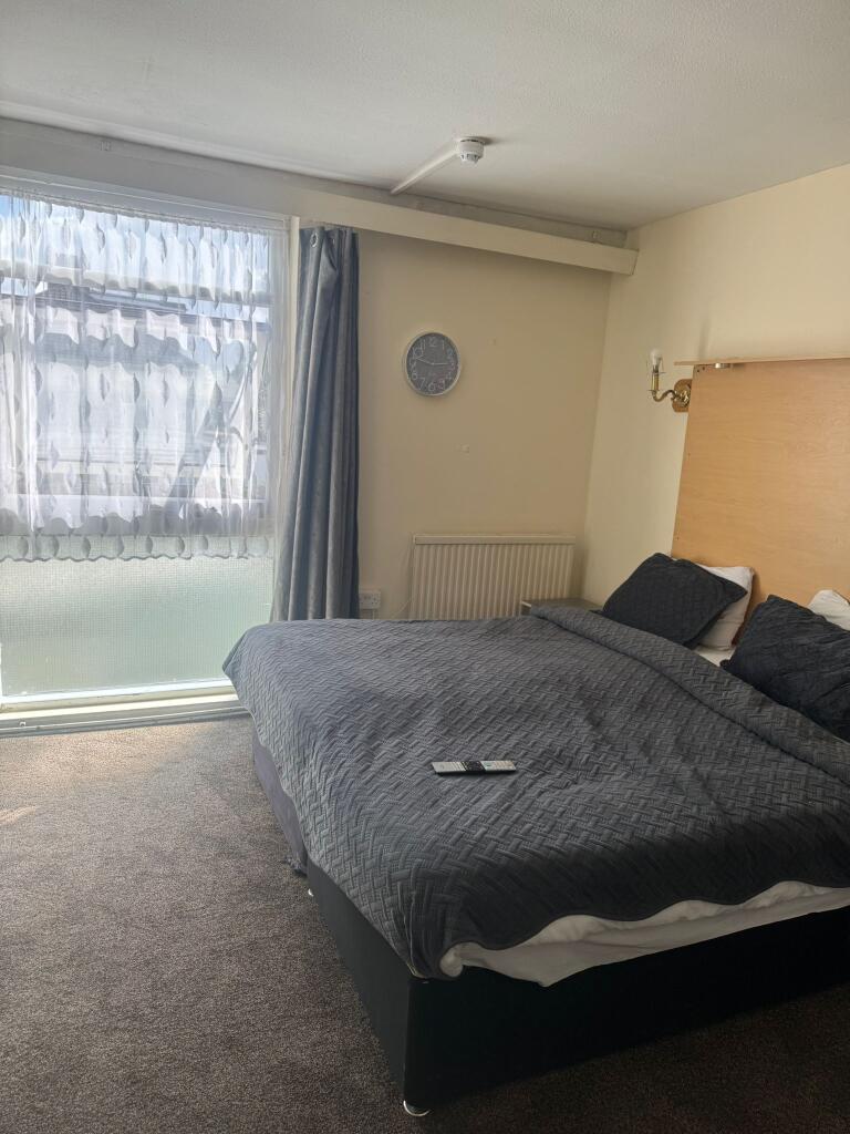 Main image of property: Great West Road, Isleworth, Hounslow