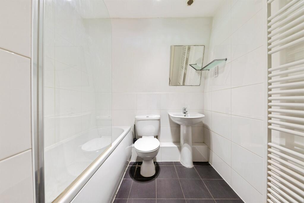 Additional image 6 of Great North Road, Hatfield