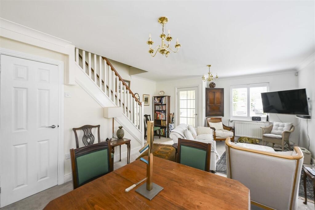 House in Dacorum, Markyate - View 4