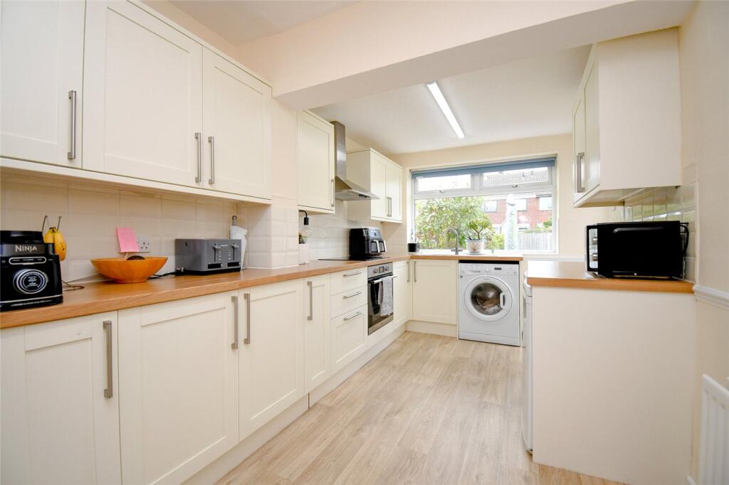 House in Wirral, Pensby - View 5