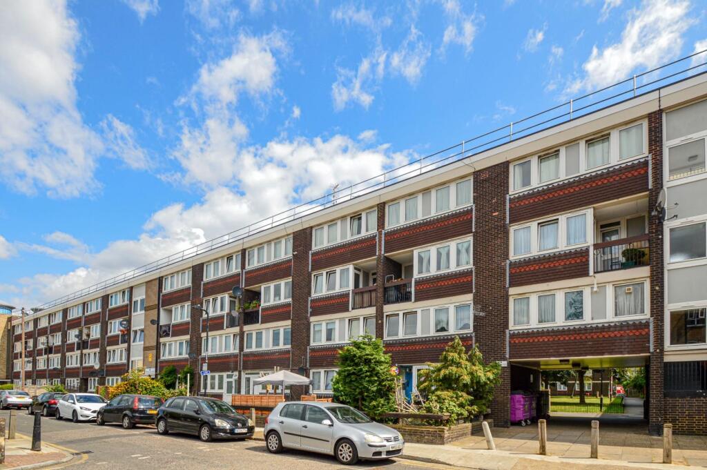 4 bedroom maisonette for rent