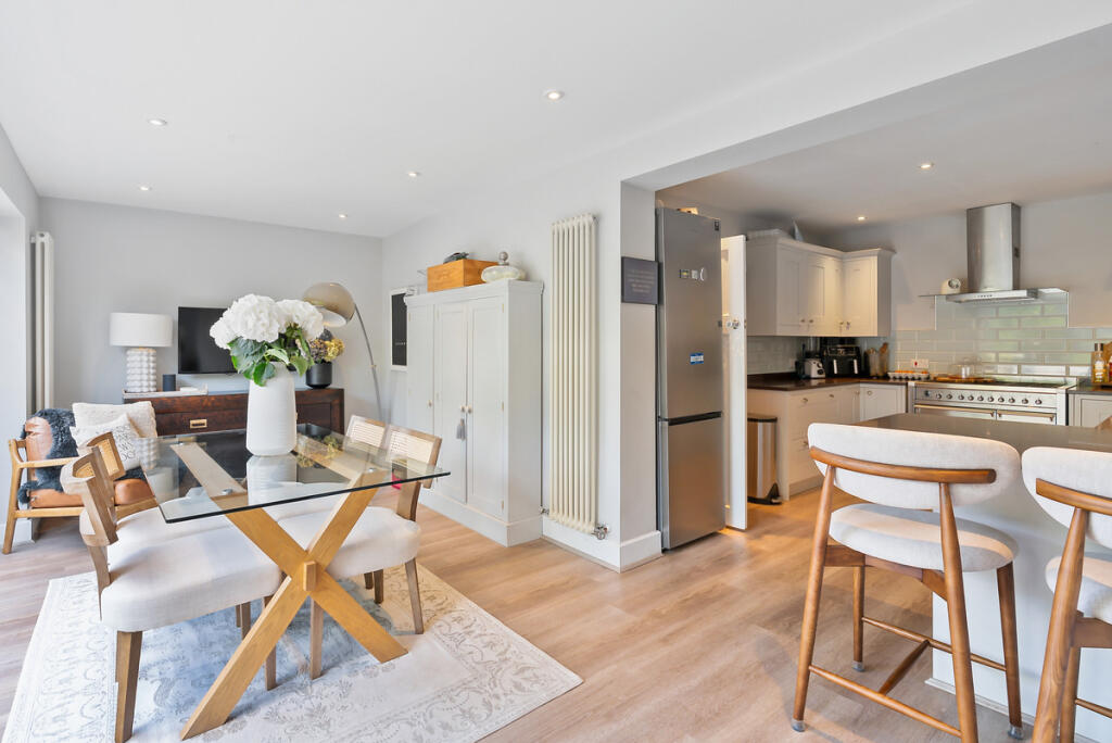 Lower Road, Cookham, SL6 - View 6